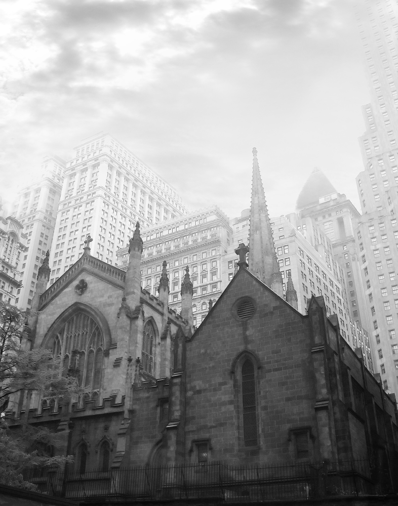 ellenfisch's tweet photo. “None of us knows what might happen even the next minute, yet still we go forward. Because we trust. Because we have faith.” ― Paulo Coelho: Trinity Church, NYC.  Black and White Architectural Photography #ellenfischphoto #architecturalphoto  #TrinityChurch  #NYC #faith #hope https://t.co/RtjygarAa8