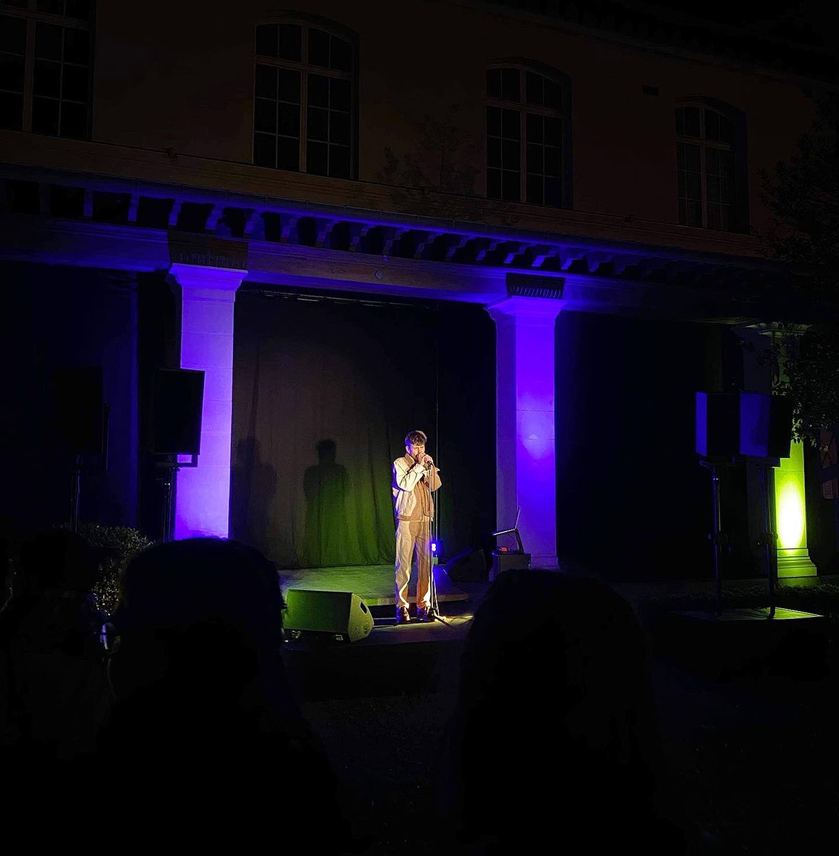 ysegoria's tweet photo. Yse tenait à vous remercier pour cette première édition de notre festival culturel !

Un grand merci aux artistes, aux techniciens, aux bénévoles, aux spectateurs ainsi qu’à la sécurité pour avoir fait vivre le cloître de cette façon ! 

Voici quelques photos du vendredi. https://t.co/pk2YNIsmp1