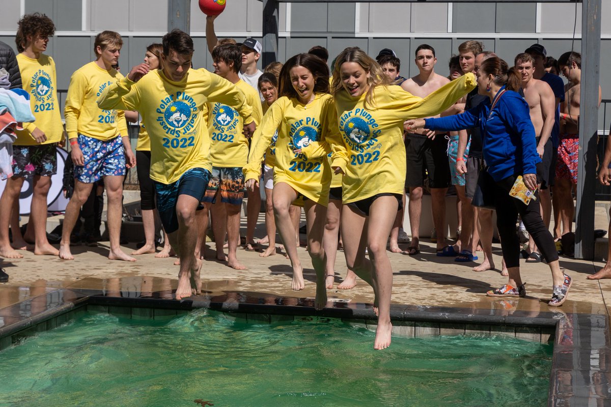 IPSLHS's tweet photo. We took the plunge for Kansas Special Olympics and raised $4000 in one week!!! Thank you so much for your generosity. KSSO does great work!!! https://t.co/UtHVk7Pg5o