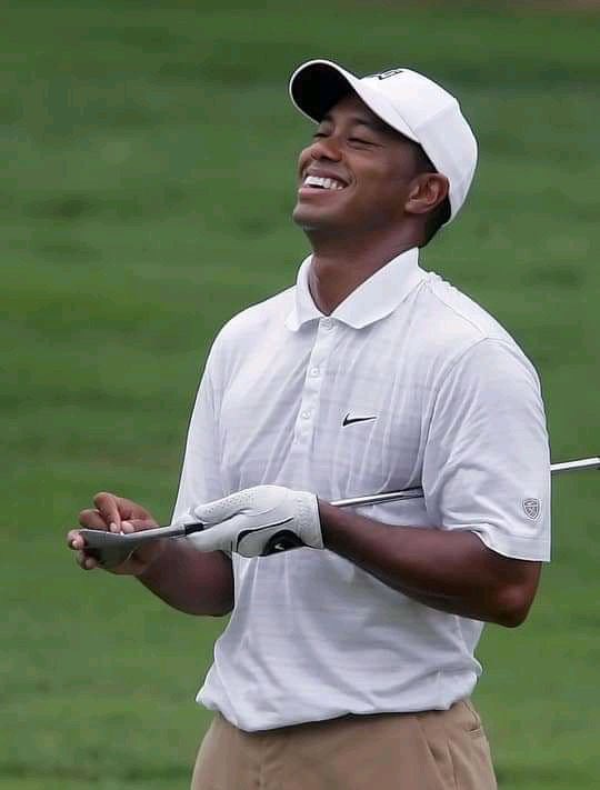 When #Gash1𓃵 stood there laughing at trio... 🔥🔥🔥🔥🔥
#BigBrotherMzansi