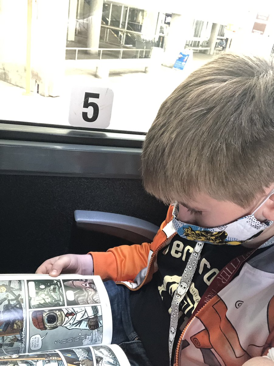 CMolinero181's tweet photo. As a parent, devices help us survive stressful situations. However the teacher in me knows reading is a better use of time. Flying for the first time in 9 years is stressful and my buddy chose to read. #proudmomma @dsantat #passionatereader @pernilleripp https://t.co/wmWaTfgXXU