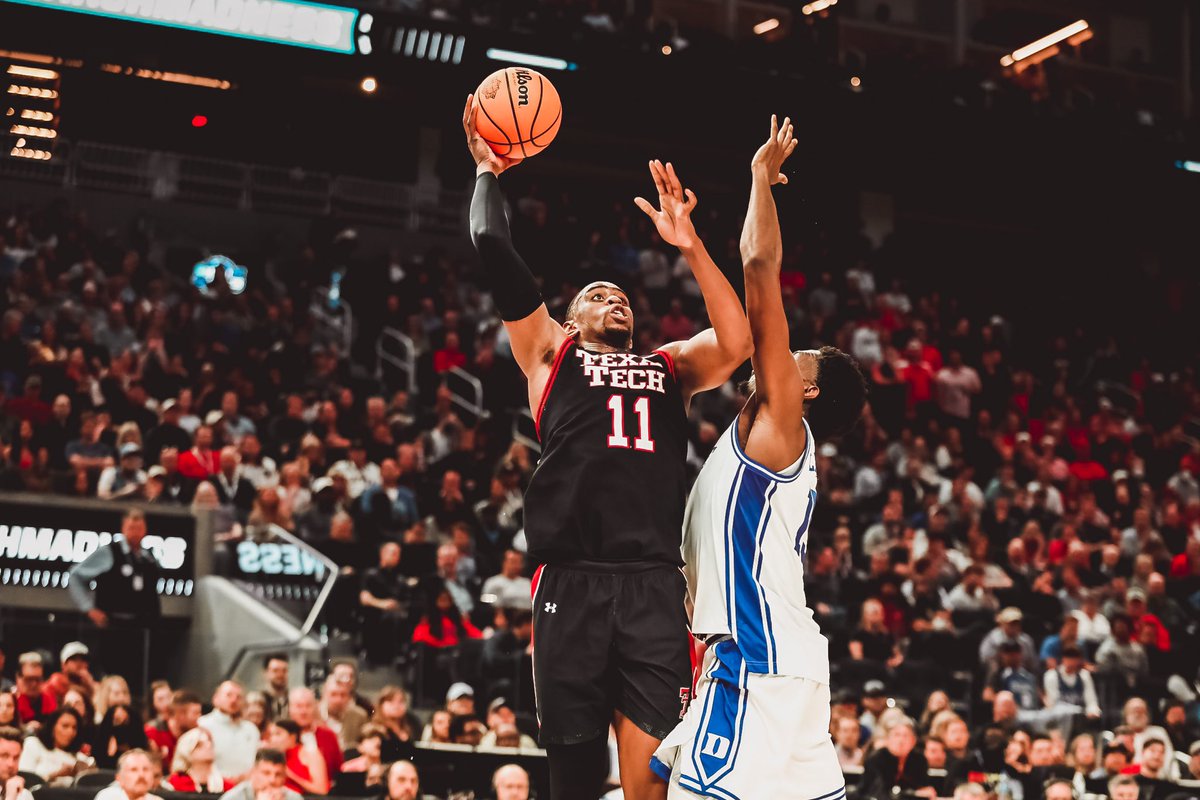 TexasTechMBB's tweet photo. Show @Bwillington11 some love ❤️🖤

He had 21 points against Duke in the Sweet 16 to finish his college career with 2,149 points and 900 rebounds. https://t.co/EFvJX2hLZj