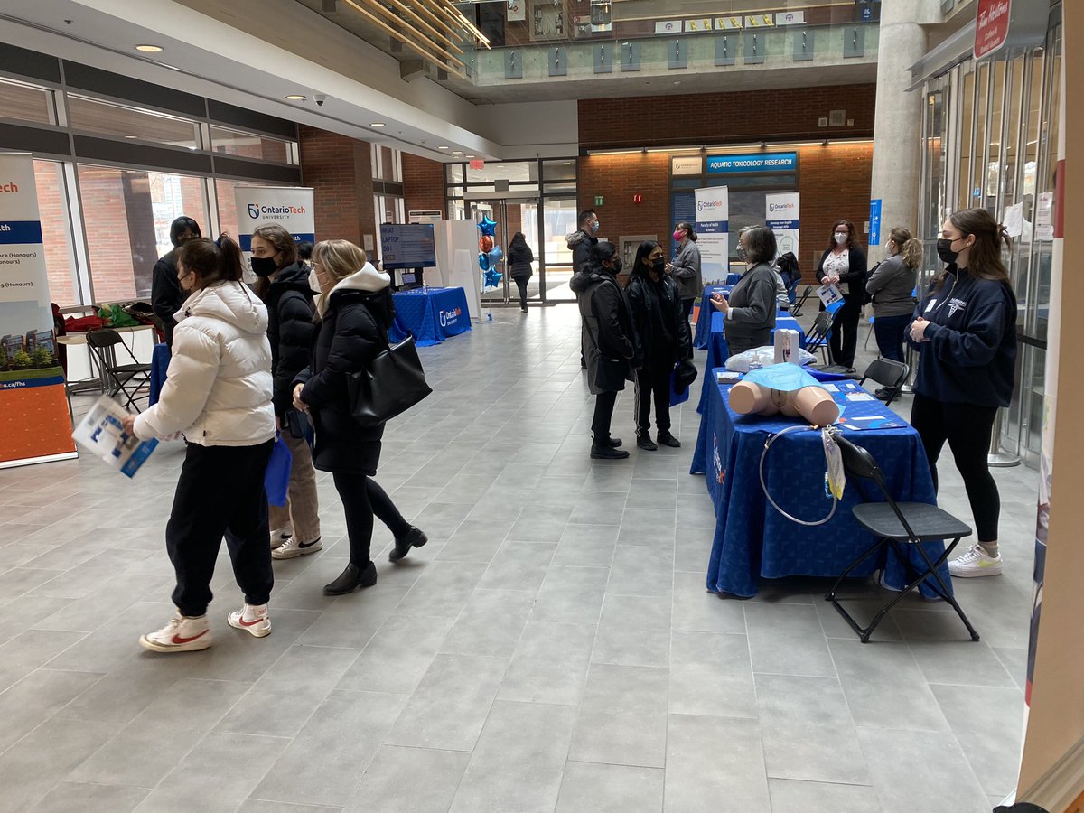 Thank you to students, faculty and staff for coming out both yesterday and today to our Experience <a href="/ontariotech_u/">Ontario Tech University</a> Days! Great energy in both downtown and north locations. The best selling point of our uni is the personal touch, and that was obvious for all to see! 🙏