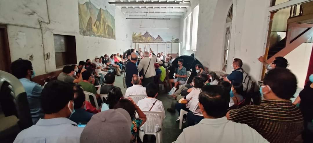 NoJesusNo1's tweet photo. Primer encuentro de izquierda del Perú.
#UnidadParaLuchar
#UnidadParaVencer
#NuevaConstitución https://t.co/UzjznDzqA6