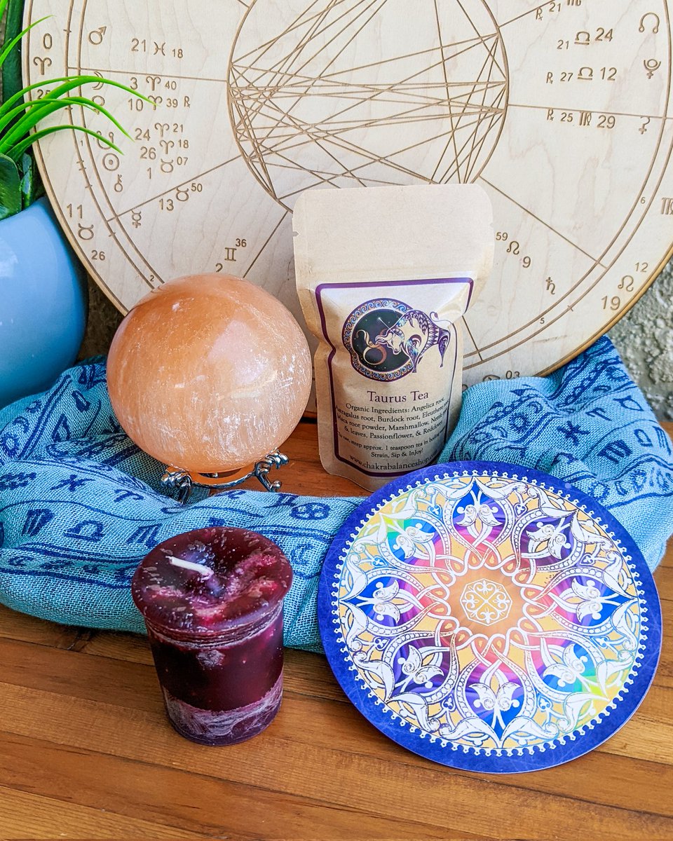ChakraBox's tweet photo. Our Taurus box includes this gorgeous orange selenite gazing ball, adaptogen herbal tea, a beautiful scarf, a motivation candle, and more! Our featured tarot deck this month is "Circle of Life" tarot by Maria Distefano. 

Subscribe now to receive this beautiful Taurus Box! https://t.co/qpDsr7rtya