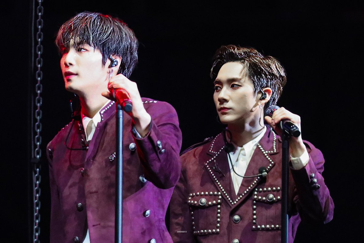 jronpics's tweet photo. #NUEST #뉴이스트 #JR #ARON #김종현 #아론 #곽아론 

༉‧₊˚✧ https://t.co/zwPVOgqvGw