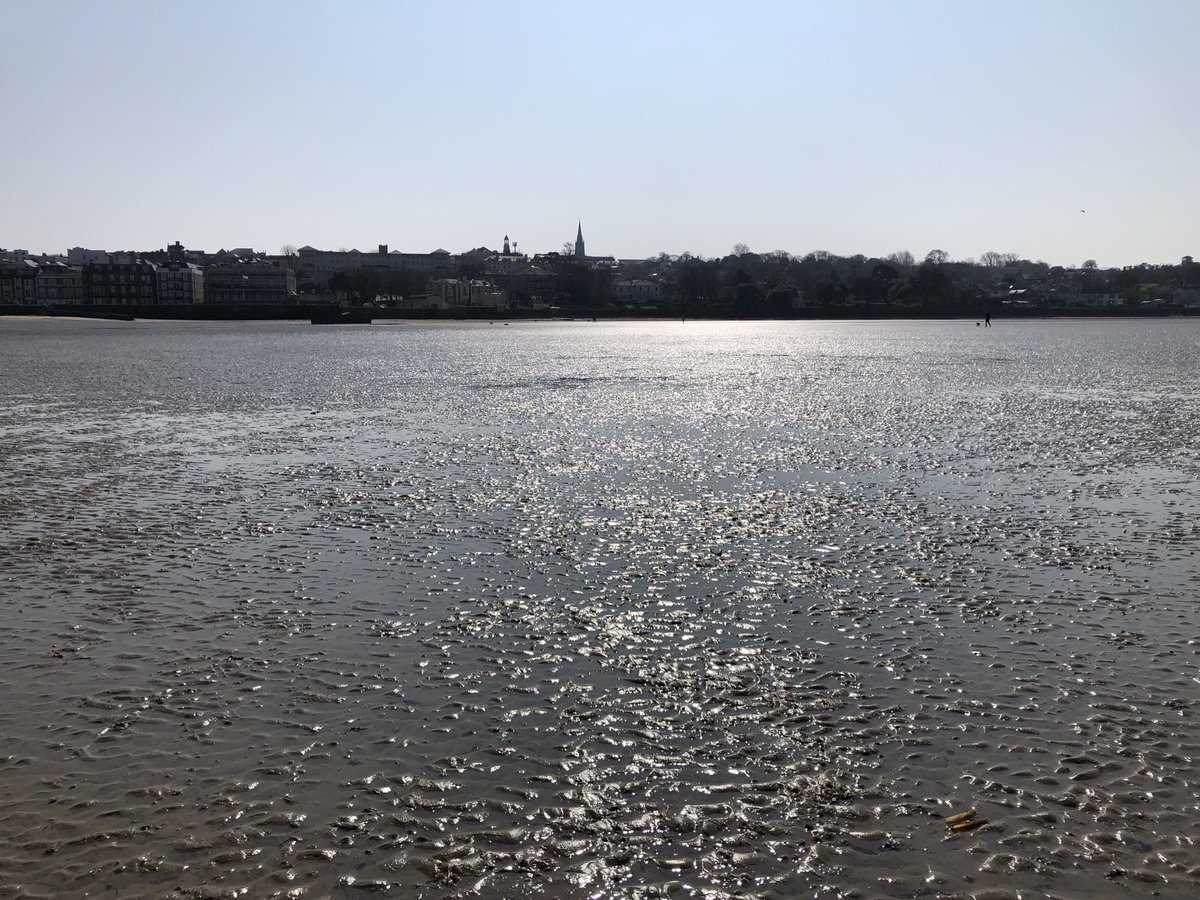 SiriusStar1963's tweet photo. Sunday wander. #Ryde #PlayerBeach #Pier #Wightlink #FastCat #VictoriaofWight #PureIslandHappiness #IOW #home โ๏ธ https://t.co/PPhmwLXTUp