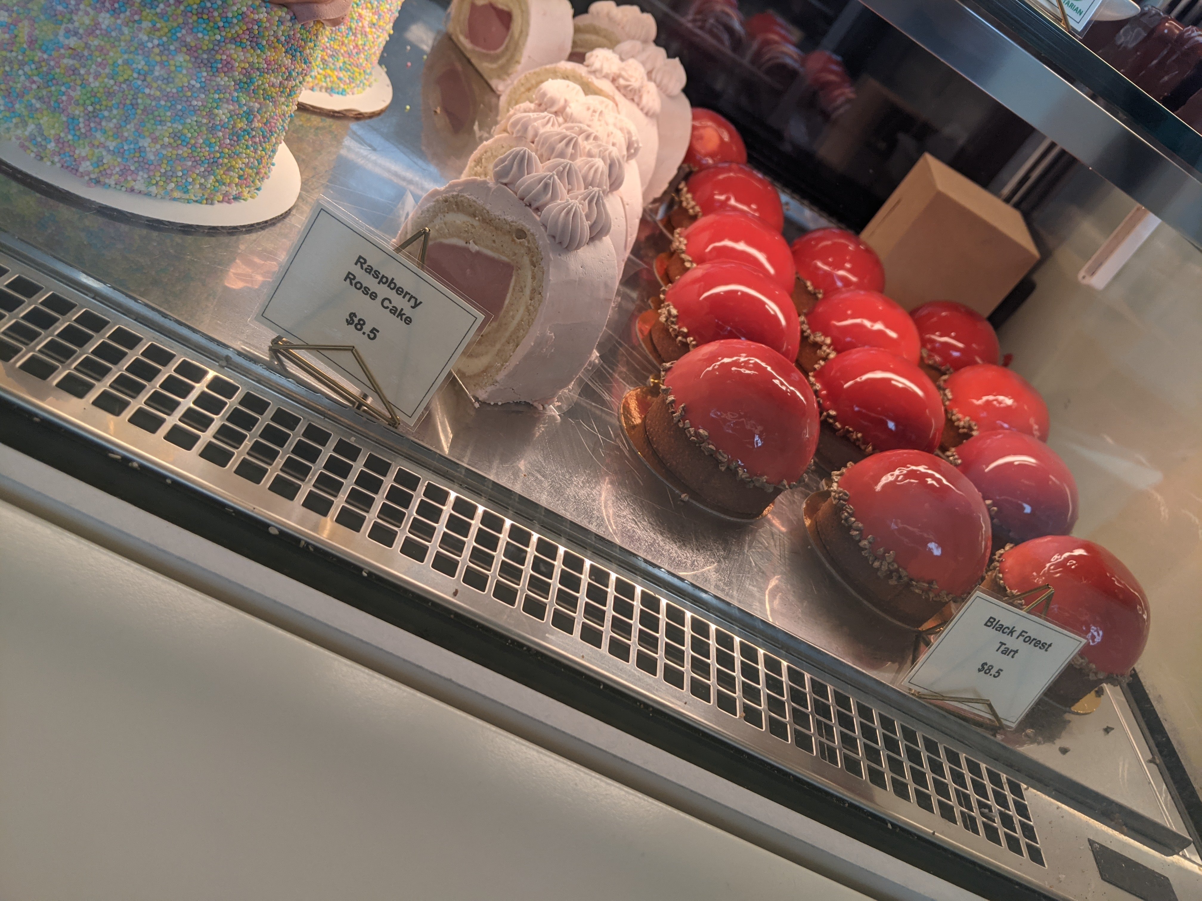 Jen Gentleman 🌺 on Twitter "donasarkar Temple Pastries on Jackson I