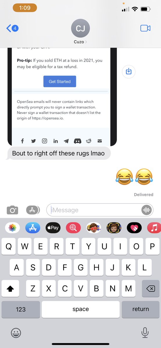 _Gus__H's tweet photo. My cuzo got me in Tears 😂😂😂🤦🏾‍♂️ https://t.co/csqy6ZO953