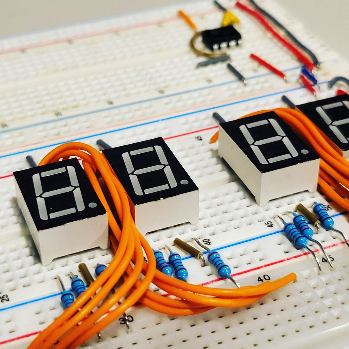 circuitemakes's tweet photo. Not sure why but I love this picture. Reminds me of spaghetti. #electronics #circuitry #breadboard https://t.co/zQqi0xiAma
