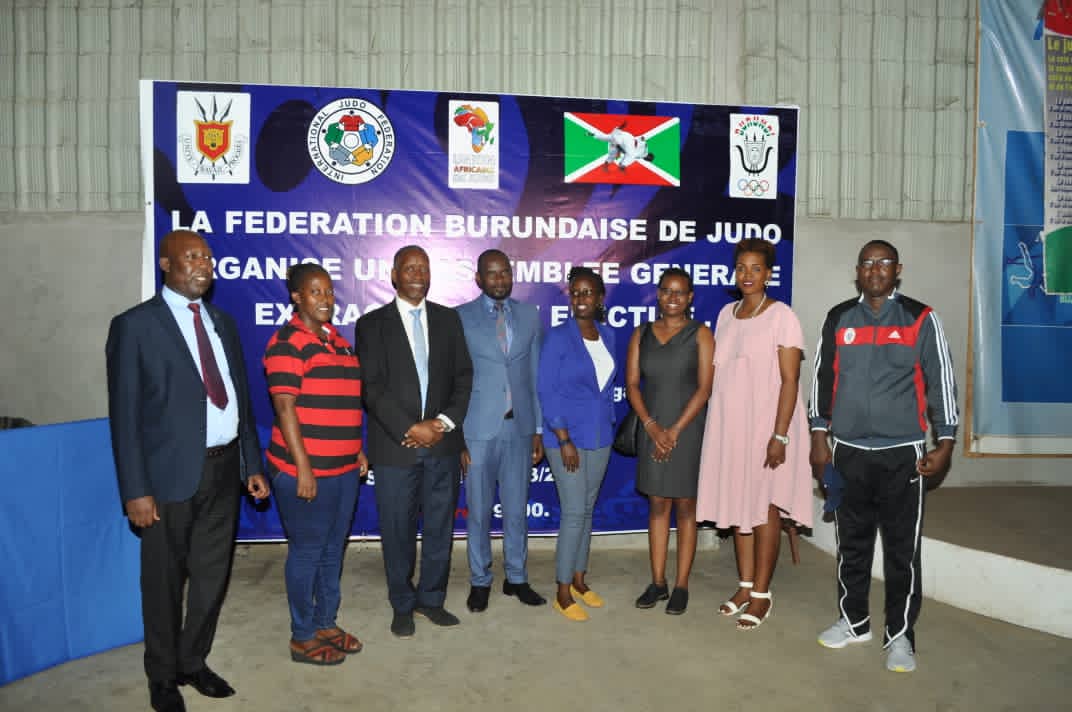 NationalComite's tweet photo. La Fédération Burundaise de Judo a organisé son assemblée générale extra élective. Voici les élus: 
- Président : Valéry Manirakiza
- Vice président : Hassan Hagabimana
- Secrétaire Général : Phocas Mpezindagano
- Trésorière : Liana Inankima
- Judo féminin : Mireille Harerimana.. https://t.co/WtN2O16jOJ