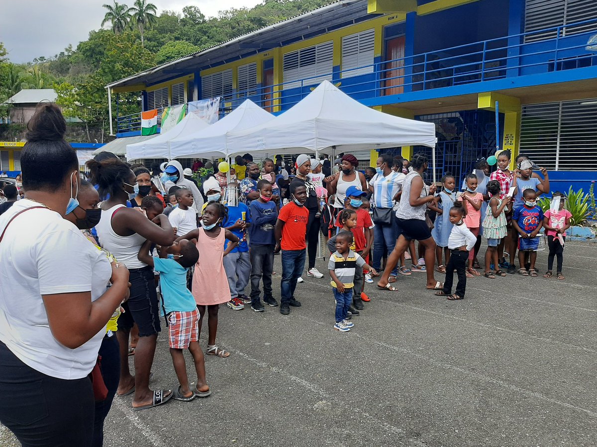 hcikingston's tweet photo. #India gives back to community !!!

@hcikingston joined Hon. @JulietHolness to organise a Free Medical Camp at #GordonTown in association with Indian community Docs &amp; Pharma companies

400+ treated, free Med tests &amp; Medicines #IndiaAt75 @IndianDiplomacy @iccr_hq
@pbcjamaica https://t.co/MKZWhkAJ0j