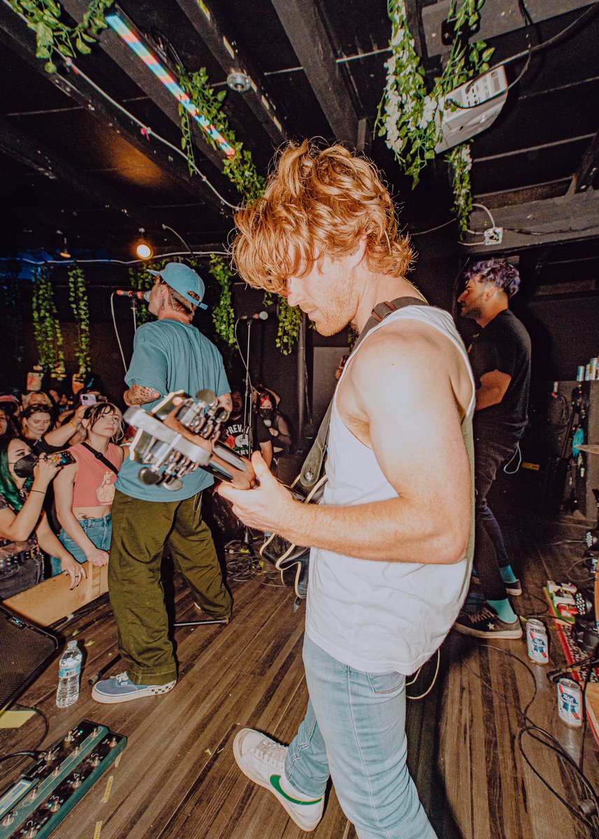 Chris_BYAM's tweet photo. Thankyou Orlando for always going WILD 🙏 never a dull moment in Florida ❤️. Tampa your up 🙂🎉🎉. 📸 @larsjuveland #betweenyouandme #byam #armageddon https://t.co/v0XaNuvWNS