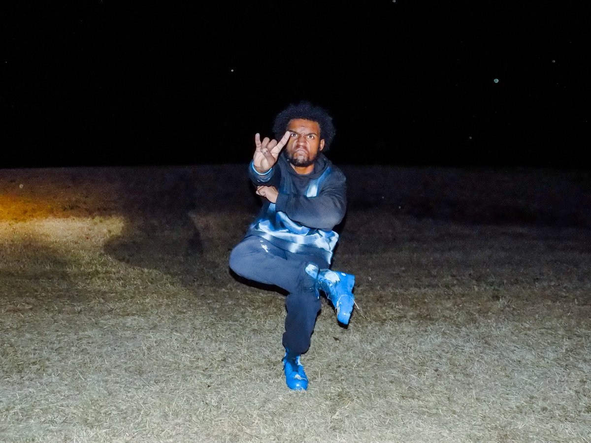 6ixxxDaSlugga's tweet photo. Forgot to post here , but I Crossed into the most prestigious fraternal organization in the Whole Wide World , I’m now apart of Σigma Land🤘🏾🕊🌙 #GOMAB #AceC1ub #phibetasigma https://t.co/h2M54DGUj1