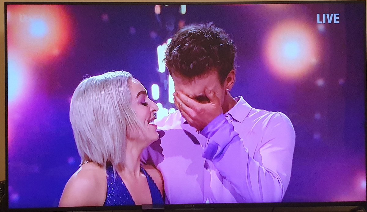reelofthe51st's tweet photo. Absolutely brilliant @dancingonice final tonight. HUGE congratulations to Regan &amp; Karina! #DancingOnIce #DancingOnIceFinal ⛸ ⛸ All 3 finalists were fabulous! https://t.co/sDgjqS7Xt0