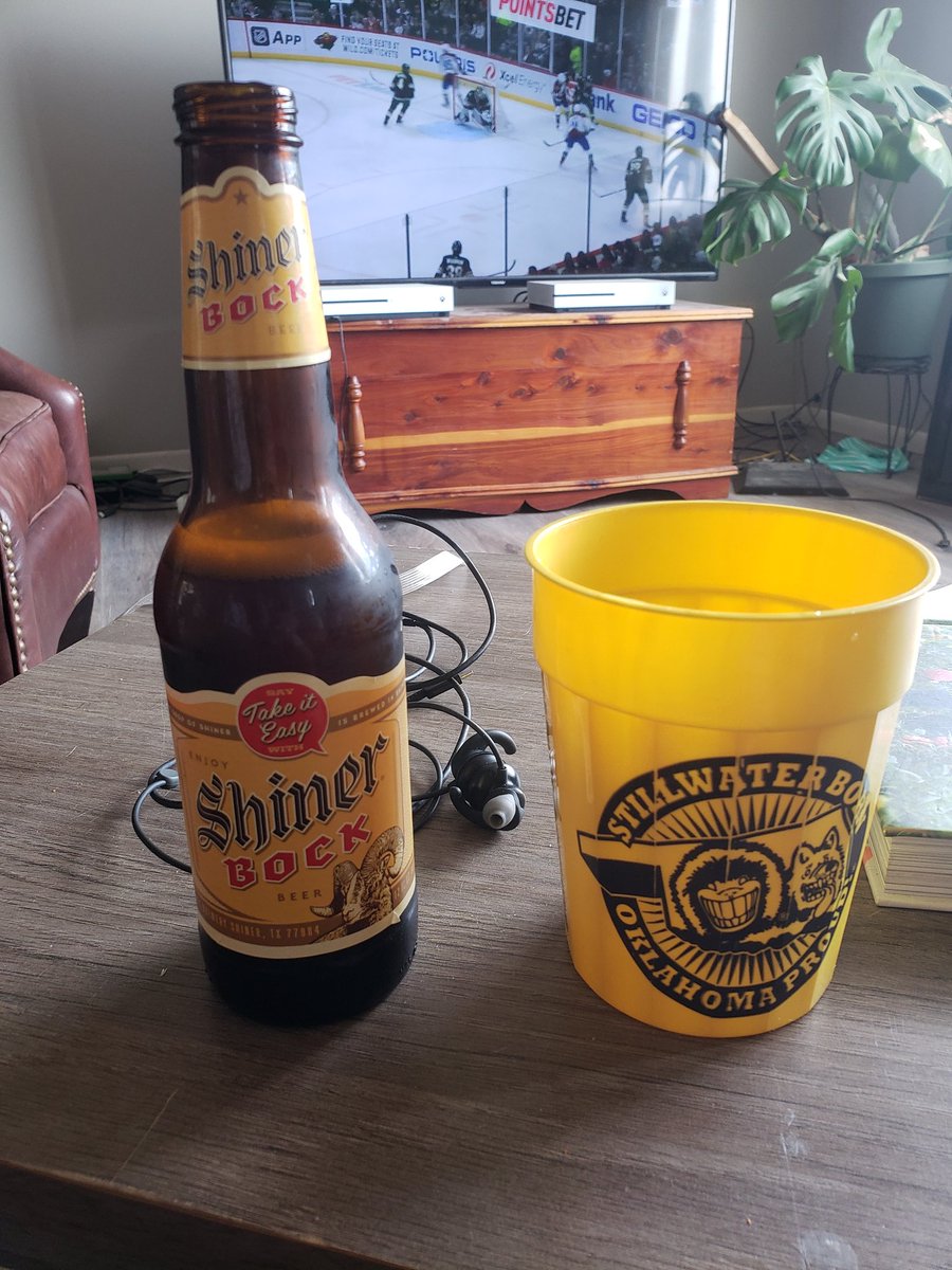 Jakeda510's tweet photo. Locked, Bock'd, and ready to Rock 

#BeatThemild https://t.co/Z0BF6dsPhf
