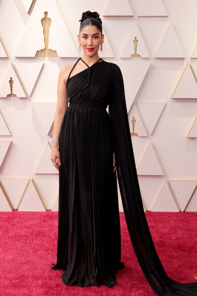 b99bra's tweet photo. 📸 | Stephanie Beatriz no tapete vermelho do #Oscar em Hollywood, Califórnia https://t.co/2AgGjgnpmO