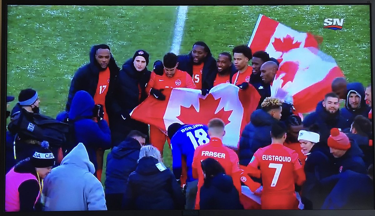 CarrierJiang's tweet photo. Qatar 2022，🇨🇦‘s coming！⚽️✌️ https://t.co/ccawA0Xqfm