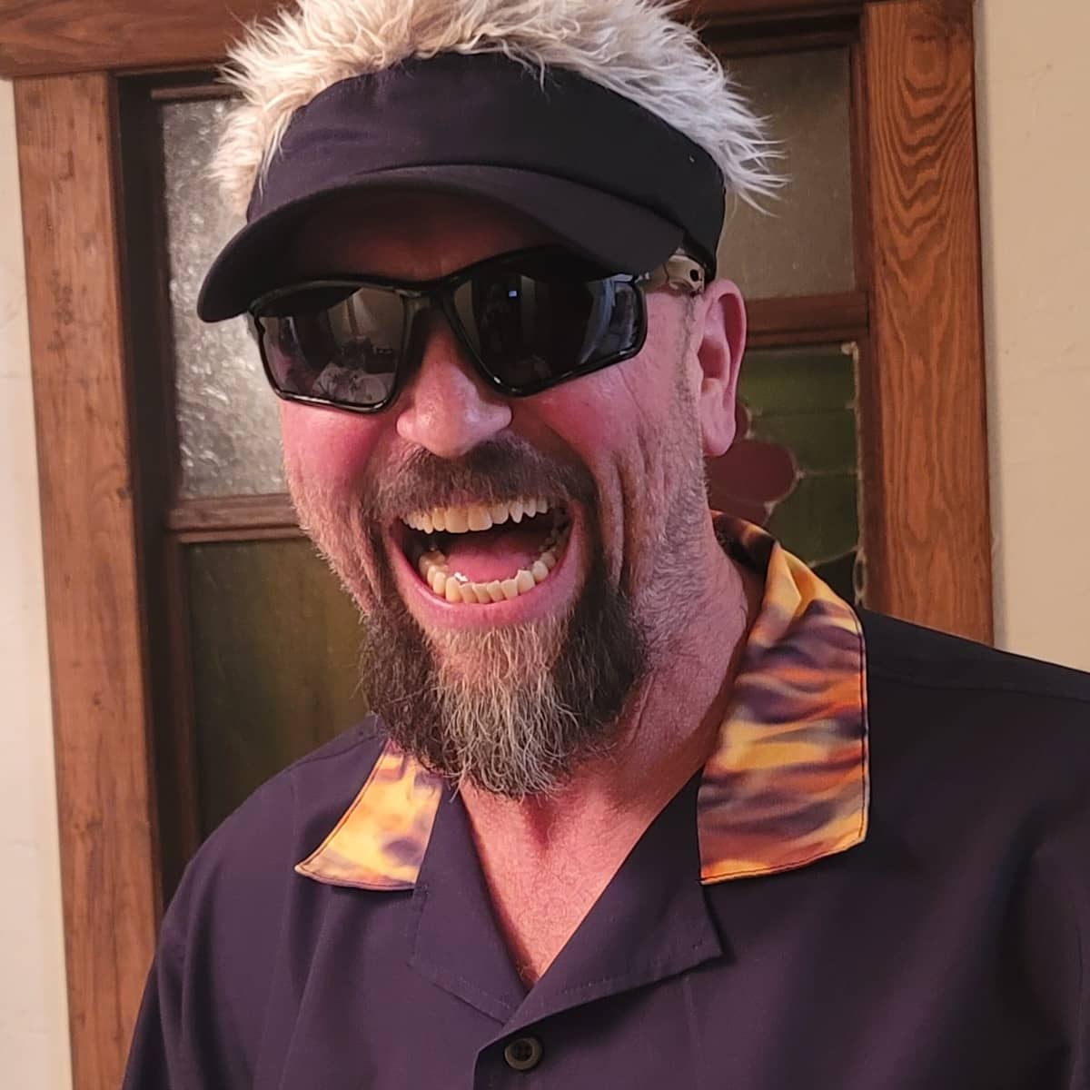 dgdanu's tweet photo. @ejwaltermyer @GuyFieri Bill's your man!!! @colockumcraft https://t.co/G10m5IxjK9