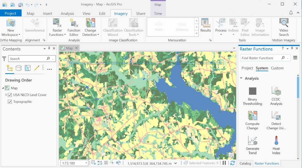 Esri Training tweet media
