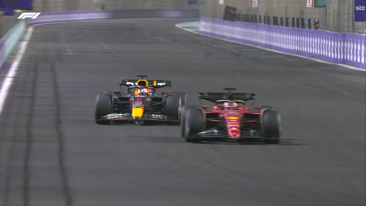 F1's tweet photo. LAP 42 &amp; 43/50 

This is great racing! 🙌 

Verstappen overtakes Leclerc but the Ferrari man immediately fights back and retakes the lead 

#SaudiArabianGP #F1 https://t.co/4igCLNZrtK