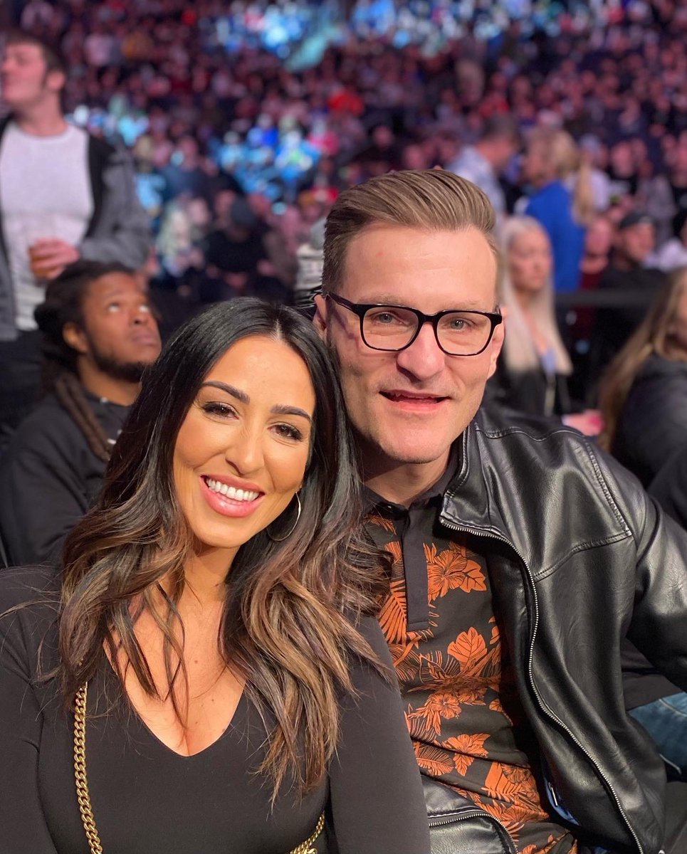 stipemiocic's tweet photo. Ohio crowd never disappoints. #ufcfightnight https://t.co/f8uy4Mtnze