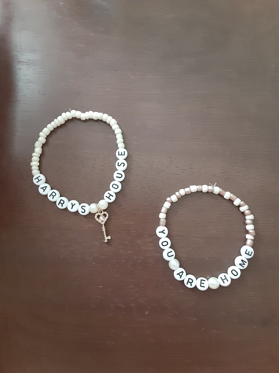 ImGraceMoulton's tweet photo. Harry's House inspired bracelets <3 
Harry's House Bracelet = $9 USD 
You are home bracelet = $8 USD 
Dm to purchase! 🤎 
For other products check out my shop here! https://t.co/QVzpAHwHgA https://t.co/46UODFKecp