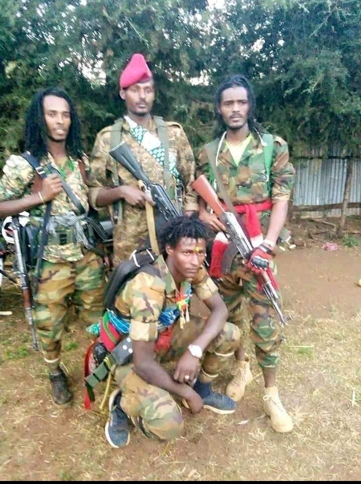 GarbiiB's tweet photo. #Odeessa_Lol/aa

W3On Giddu Galaa  kaabaa Lixa Shagger Diina Oromoo harcaasaa Jira kaampii Olonkoomii,  keessayiis hari'e Aanaa Muloo fi Aanaa Adaa'aa Bargaattiis hafuura kutaa jira. Lollii deemaa jira waan ta'eef guutuu isaatiin booda walittii deebina. IUOf! https://t.co/71J4IsAvpu