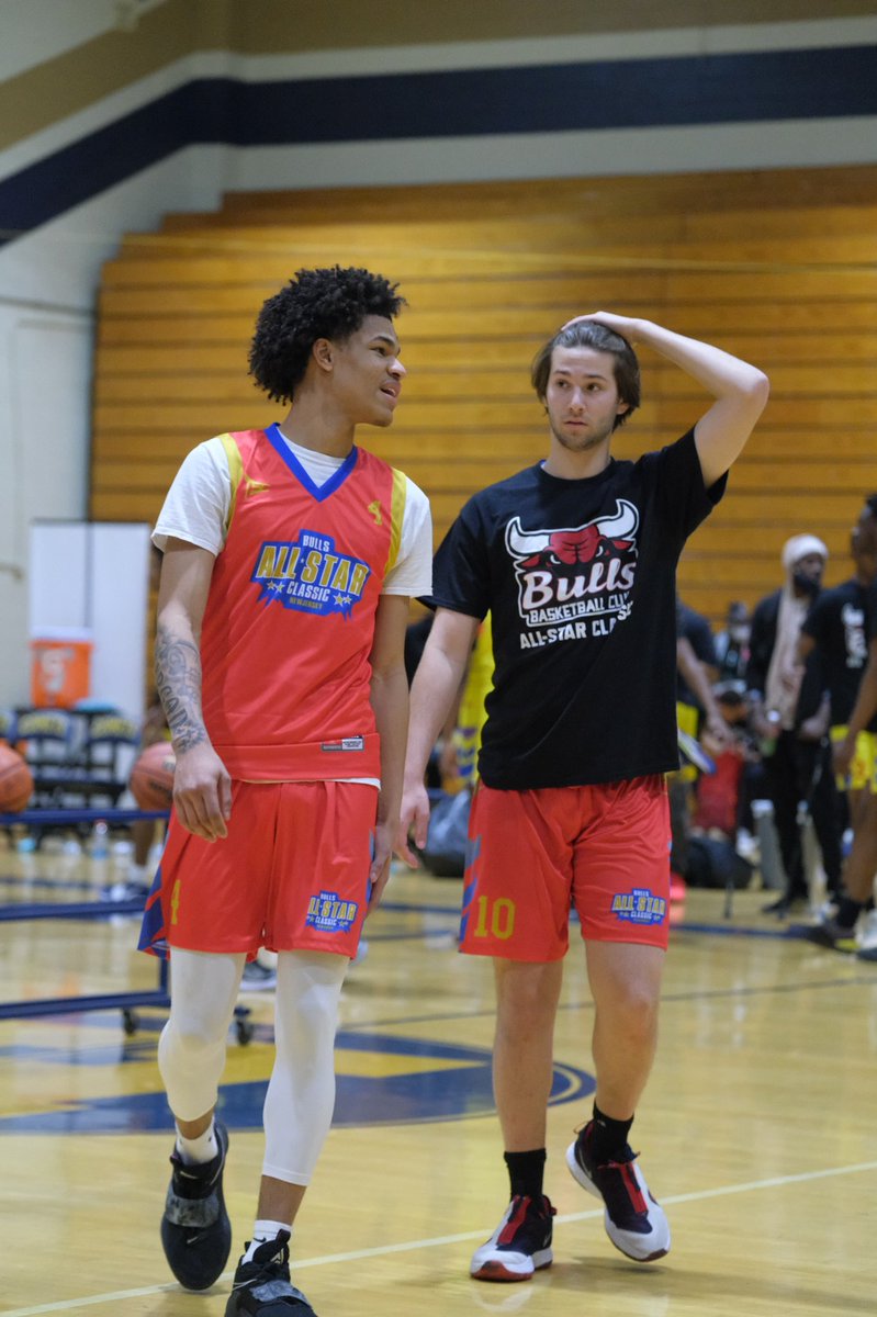 Great Night in Hackensack, this was my last experience as a High School basketball player, played with and against some great talent. Coach’s Ozzie and Hodge had the building rock’n as the Bergen All Stars won it in OT.