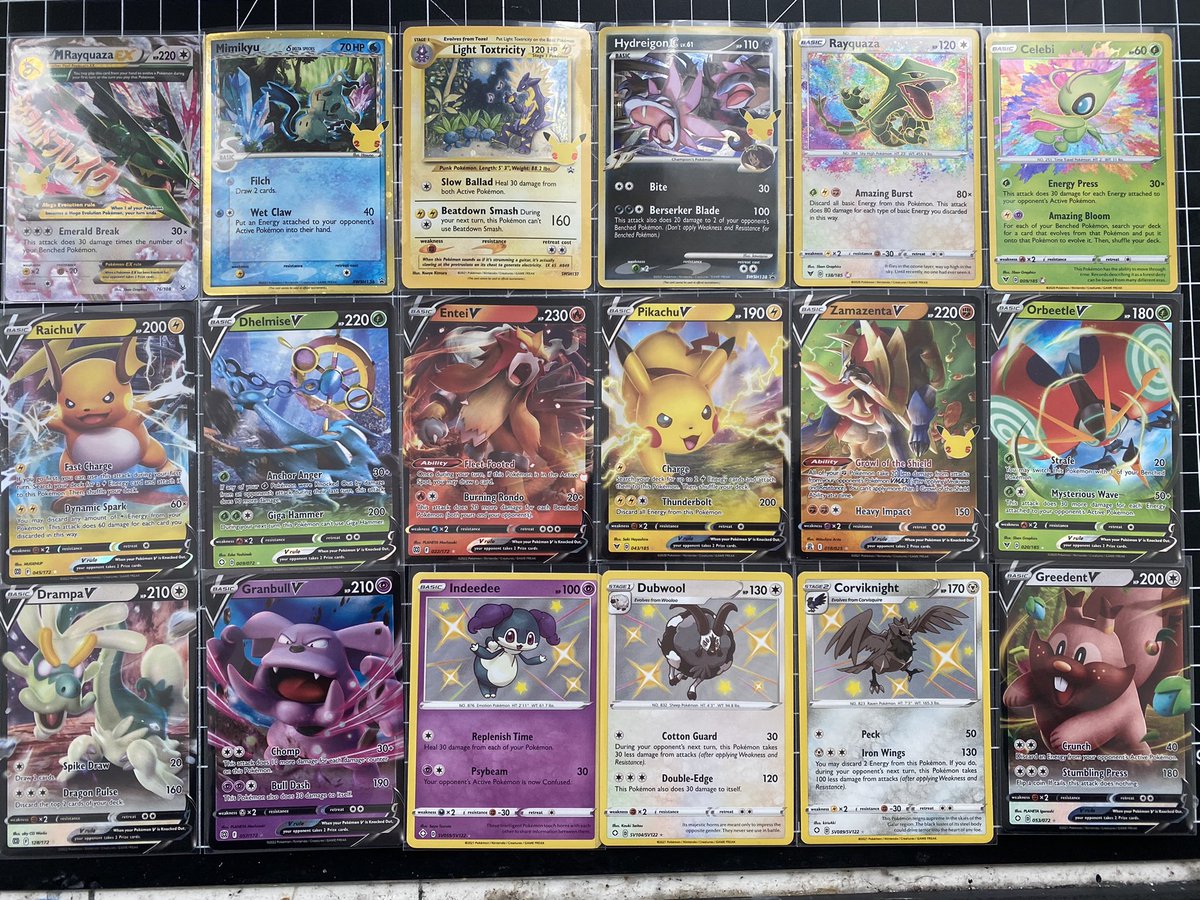 ShinyLuckAlfred's tweet photo. Full pics of all the hits from yesterdays stream! #pokemontcg #hits #rainbowrare #goldrare #secretrare https://t.co/06AyNfJEKa