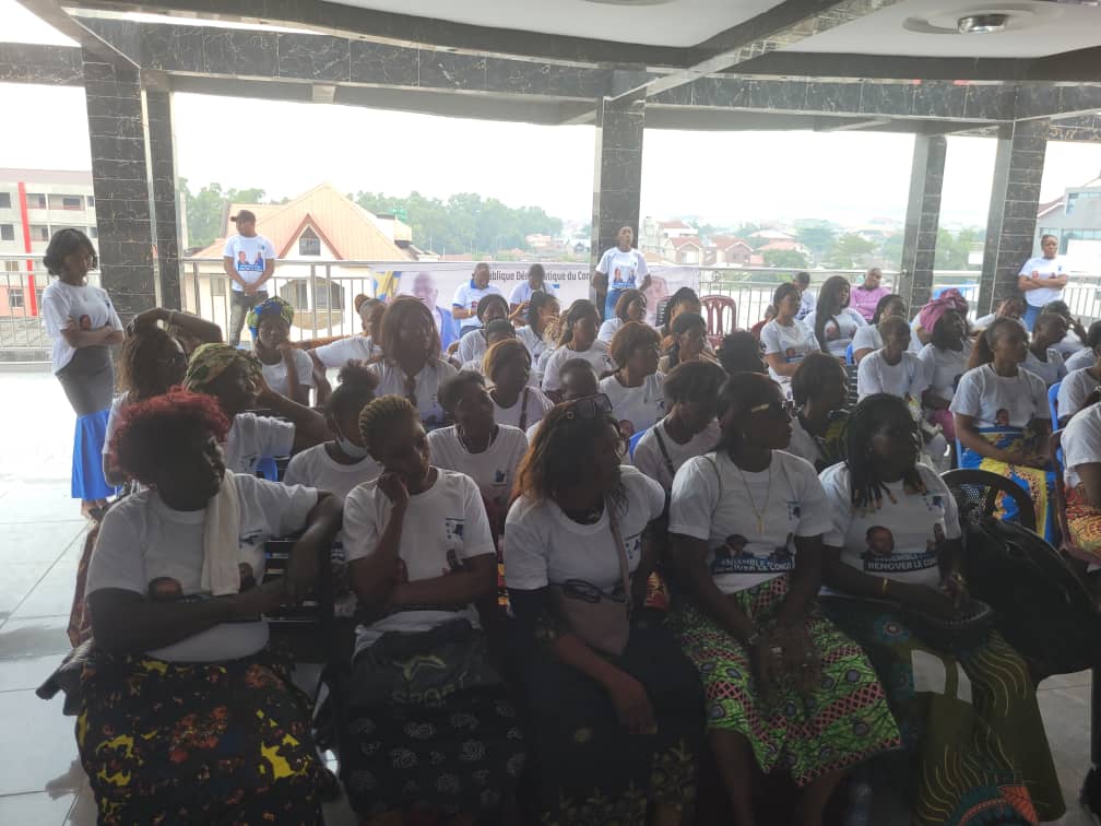 la_rco's tweet photo. Installation et lancement  officiel de la ligue  Nationale des femmes de la Rénovation du Congo. Et Speciale fête de clôture du mois de la Femmes a Kinshasa, Presidee par la Presidente de la Ligue des femmes  MAMAN AUGUSTINE LIANDJA et SG Dieudonne Wabi. @DDwabi @MpelaTathy https://t.co/FD2rRk63p0