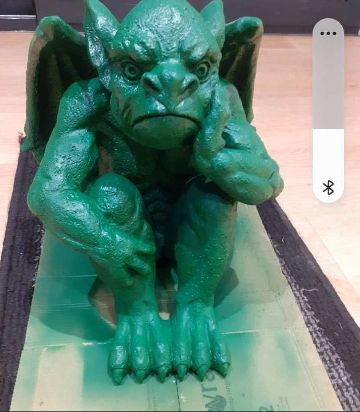 largsthistle's tweet image. Hard going for @LargsThistleFC just now (1st pic) but 100% confident we'll turn it round on Wednesday, see you there. Heard it on good authority The Big Little might just do this celebration if he accidentally scores an o.g. 💛🖤