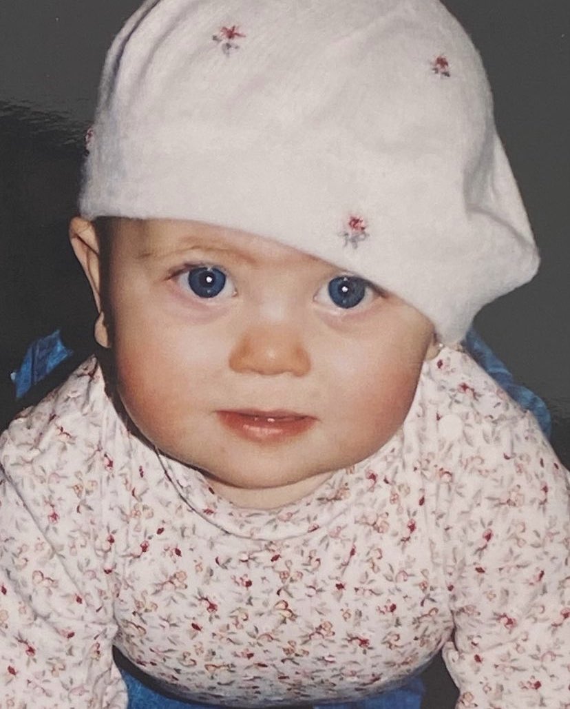 ameIiethinker's tweet photo. baby’s birthday!!!! https://t.co/DAd2flGBcn