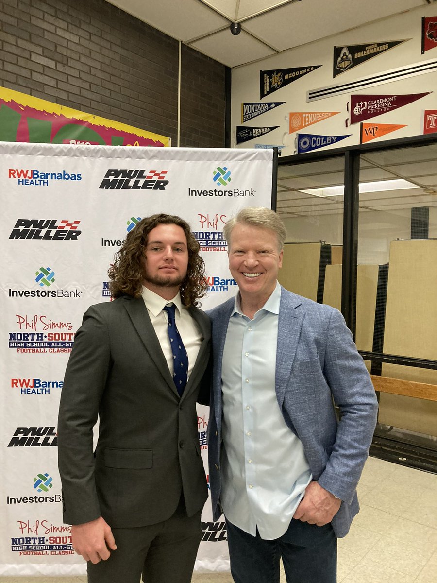 Coach Wenzel tweet media