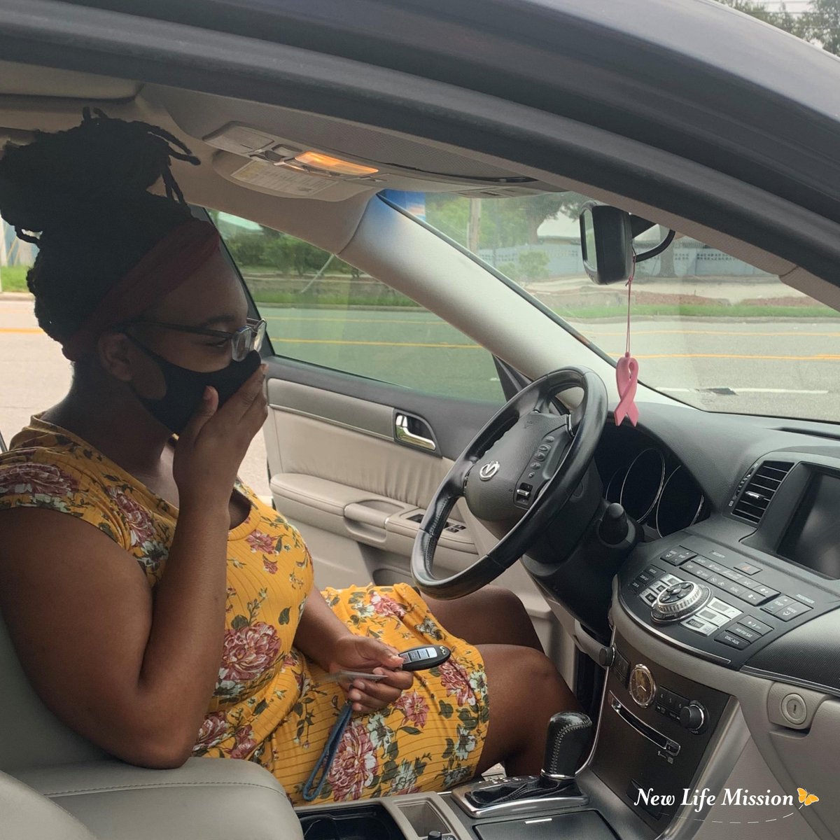 Did you know that many of our students are currently working hard to qualify to get their driver's licenses back? If you have a car that you are looking to donate, please contact us at annmarie.b@newlife-mission.org!  🚗 🚙 🚗 🚙