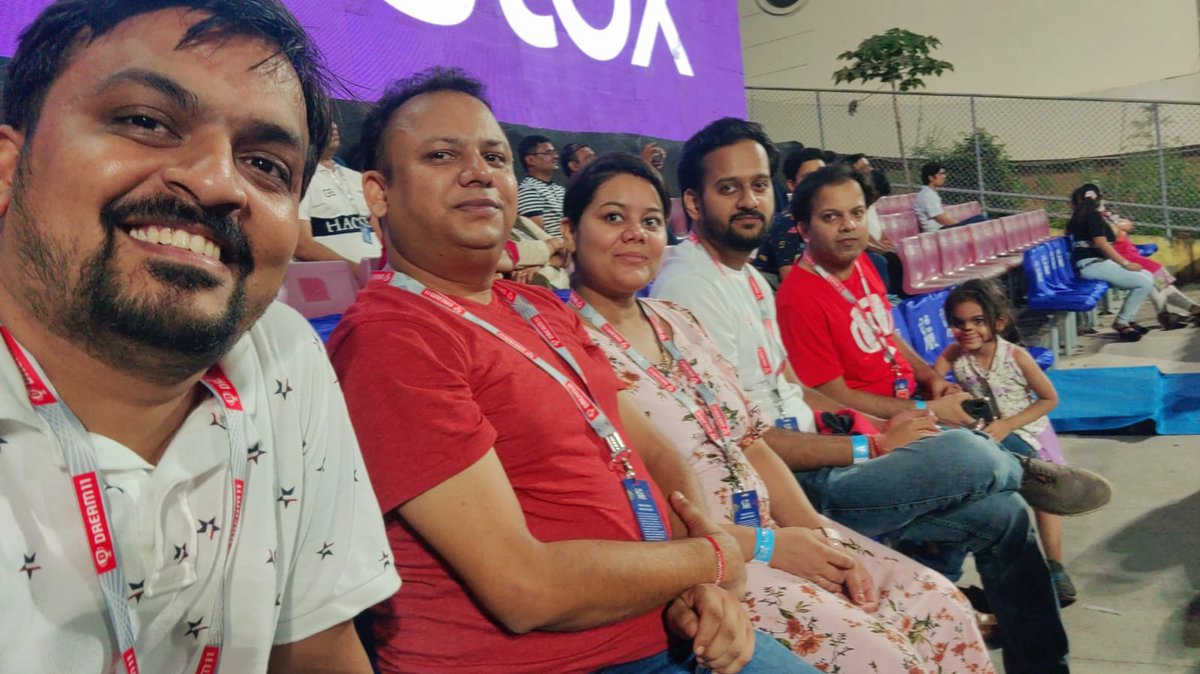 vivekthebaria's tweet photo. @nayan5678 Thankyou and @Dream11 for the passes!!!
Superb match #KXIPvsRCB
@ThebariaVaibhav #IPL2022 https://t.co/O3aGlXXTyp