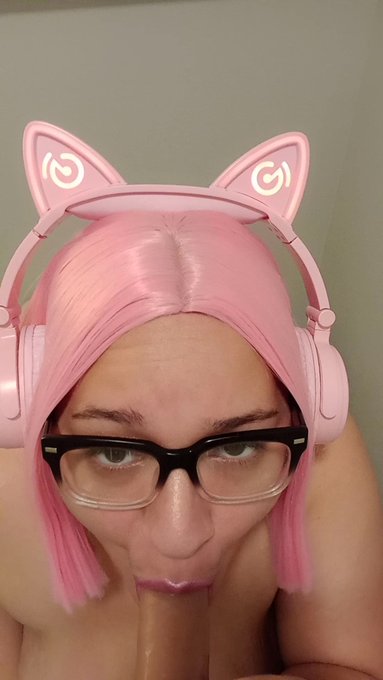 I'm the sluttiest nerd you'll ever know. #BBW #NSFW https://t.co/OsZxe9jq16<a href="/tag/bbw"class="tags">#BBW</a><a href="/tag/nsfw"class="tags"><span>#nsfw</span></a>