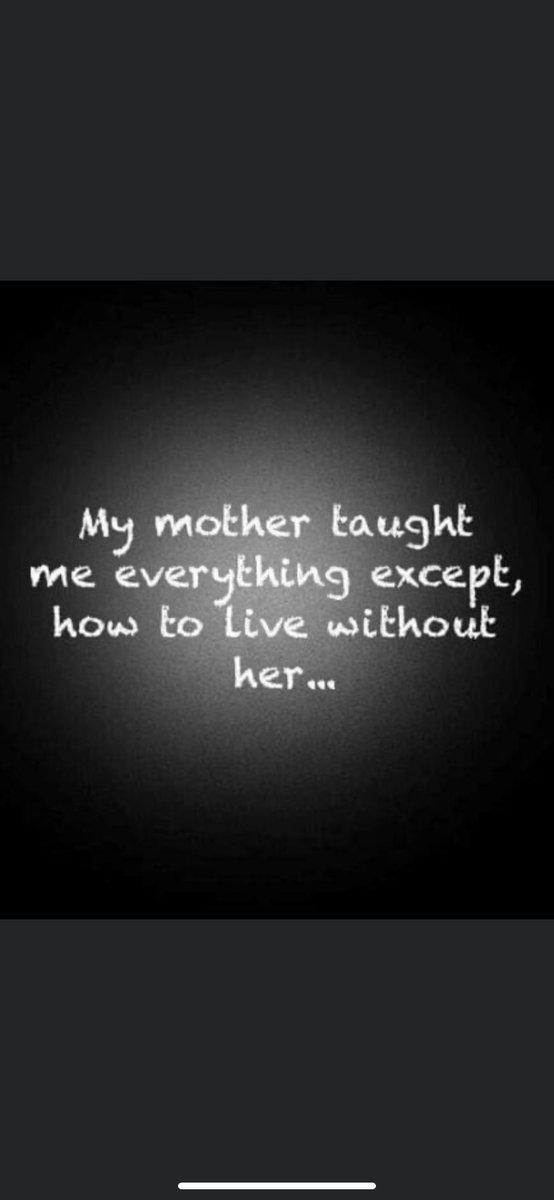 SueSimms's tweet photo. Miss you Mom 💔💔 https://t.co/fa1VlNt7AX