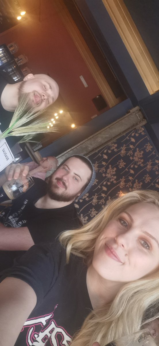 charisabelc's tweet photo. Fabulous day at @redwillowbrew sausage and larger festival yesterday 🍻 https://t.co/5TXyJ4My4y