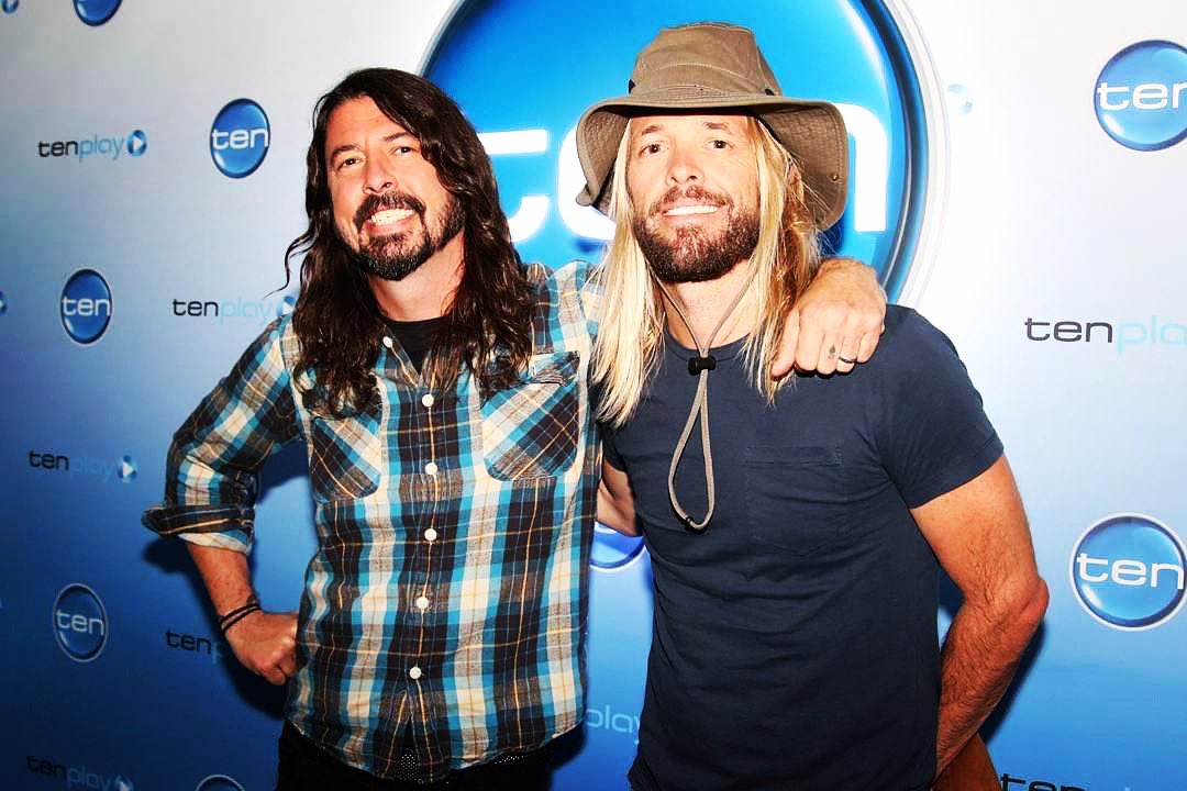 elyorchpr's tweet photo. UP DATE: 

El baterista de Foo Fighters, Taylor Hawkins, tenía 10 sustancias diferentes en su sistema al momento de su muerte, según el fiscal general. incluyen marihuana, opioides, antidepresivos tricíclicos R.I.P.#taylorHawkings @DownloadPR https://t.co/WmoAGSfpdK