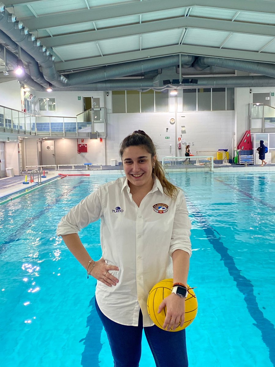 ⭐ El pasado sábado, 19 de marzo, se hizo historia en la Concha

💪 <a href="/Bea_6wp/">Beatriz</a> se convirtió en la primera mujer de nuestro club en dirigir un partido de Liga Nacional masculino

🔥 La entrenadora debutó con victoria