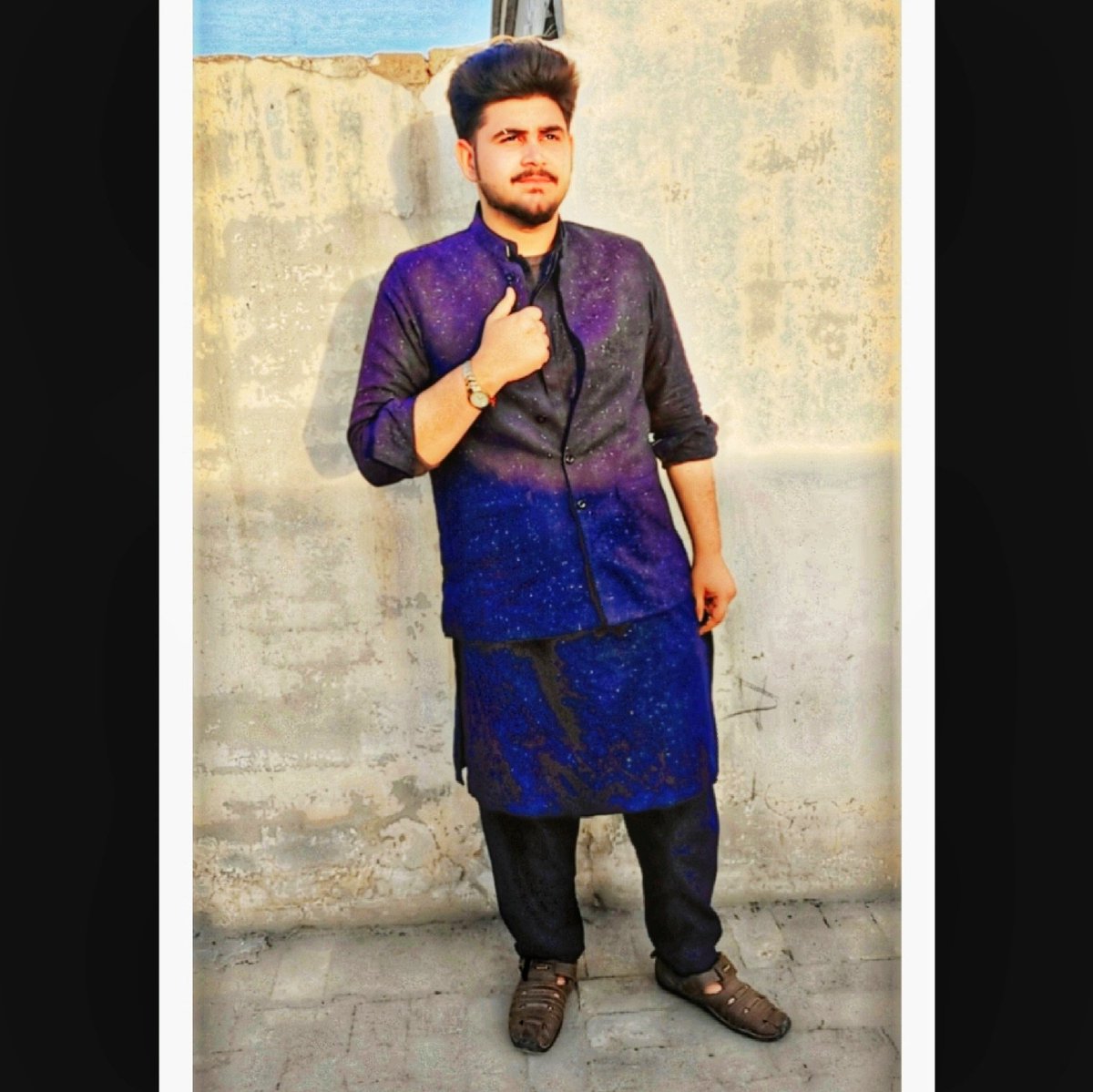 FarhwK's tweet photo. #NewProfilePic https://t.co/8kq1MRY4OZ