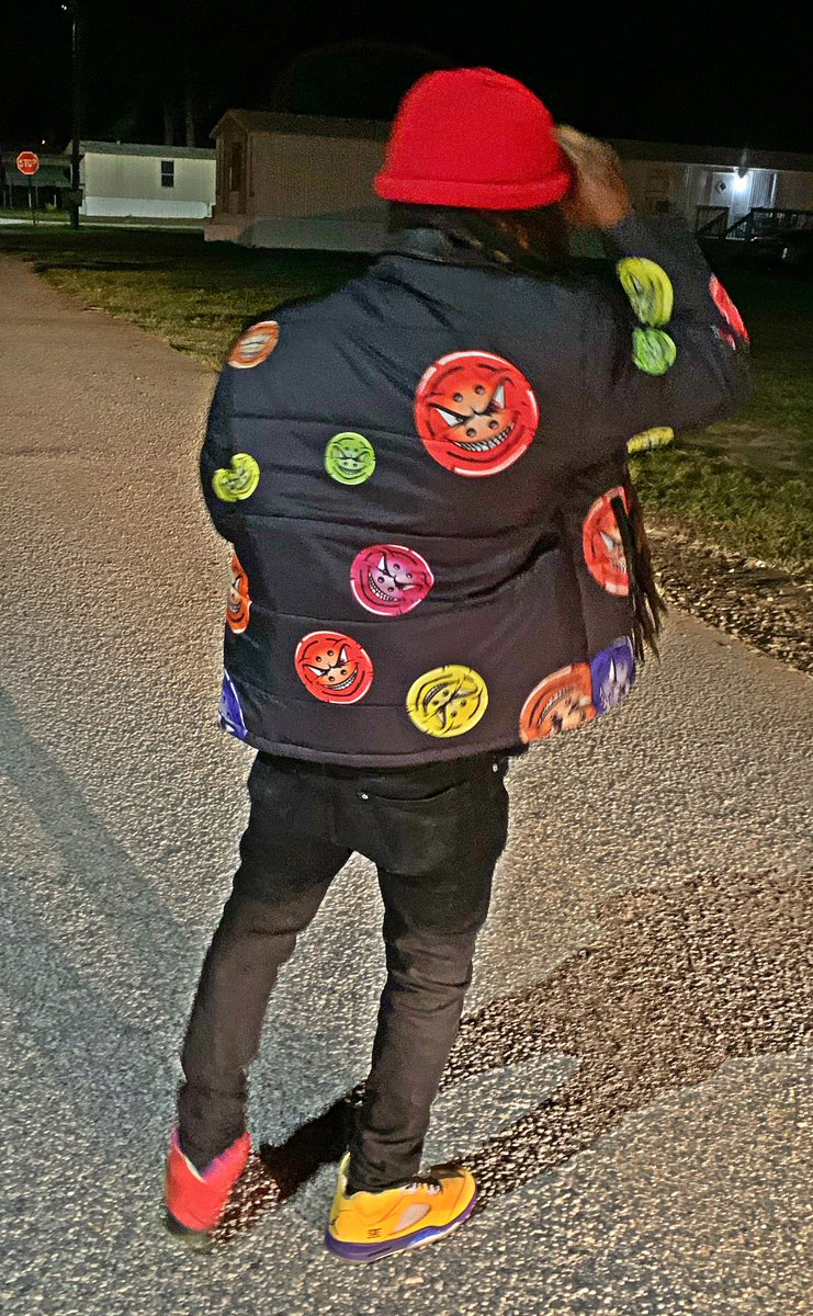 iAmShockRu's tweet photo. SINCE WE GOT INTO IT , I BEEN GIVING THEM HELL I WONDER WHY THEY THINK THEY GOING TO HEAVEN ‼️ #ButtonPushaz #BigGoon 🥷🏾🦍 https://t.co/47aGVOILjB