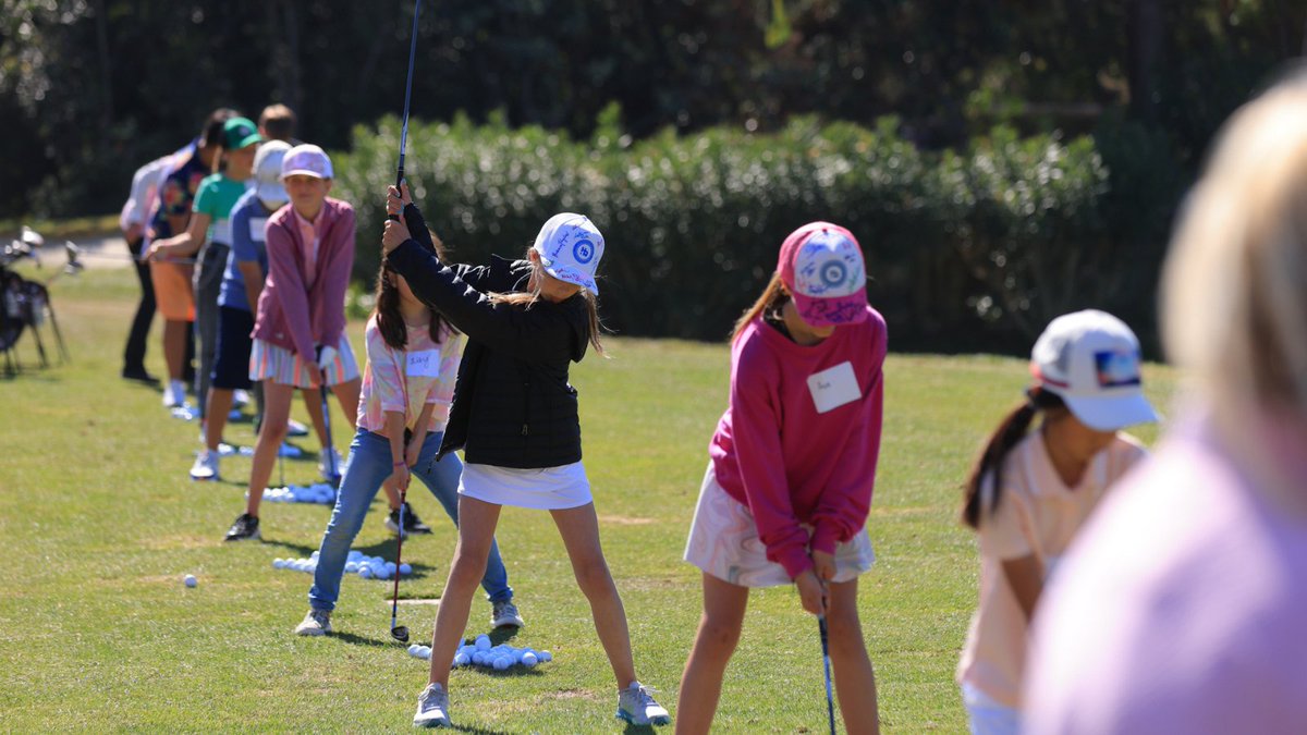The Jr. Kids Clinic at the <a href="/LPGA/">LPGA</a> JTBC Classic presented by Barbasol was a huge hit yesterday!👏
.
#KidsGolfClinic #JuniorGolfClinic #FreeKidsGolfClinic #2022JTBCclassic #LPGA #JTBCclassic #LPGATour #GolfTournament