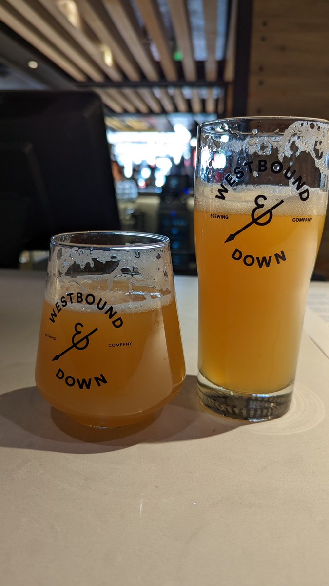 Slid into <a href="/WestboundDownCO/">Westbound & Down Brewing Company</a> for a post-hike refresh. 
Double Juice Caboose
Sightseer NEIPA
Happy Sunday, indeed!

#HaveTravelWillBeer #ColoradoCrafts
#IPAAllDay