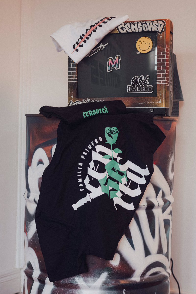 Disponible la nueva colección #Family / Más info al dm / Envíos a todo el país / Edición limitada.

Comprar:
marea.pro/censoredchannel

#censoredfamily #censoredchannel #costarica #streetwear