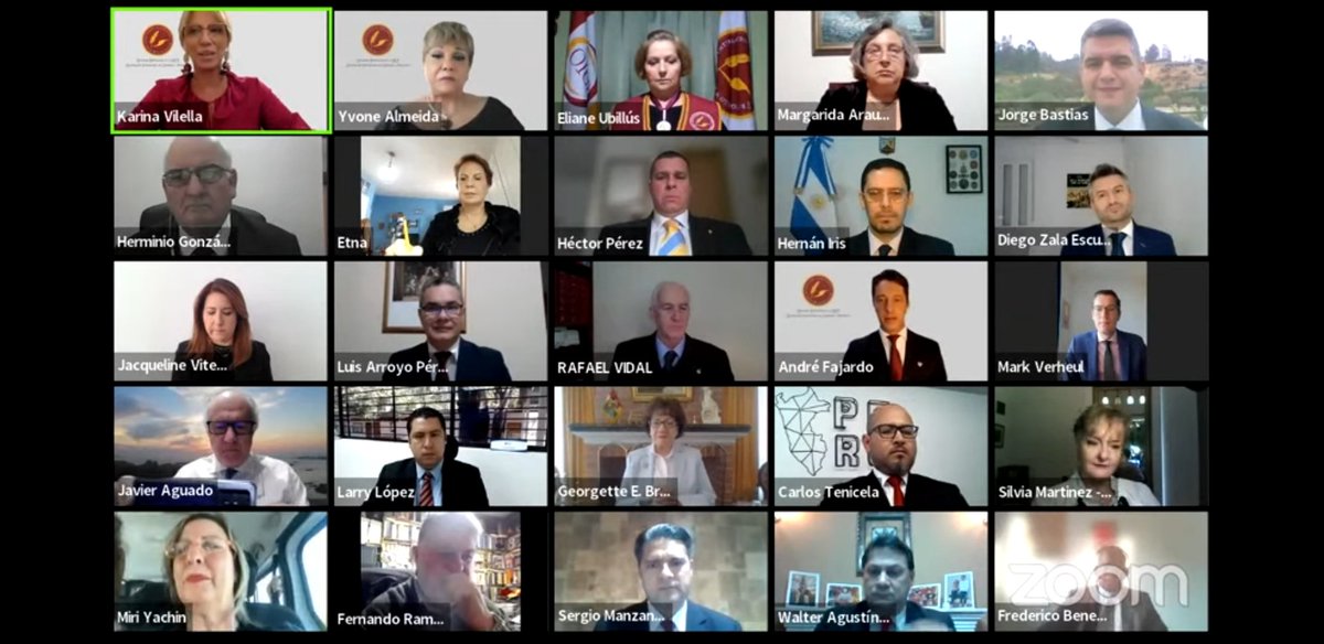 aicp_oicp's tweet photo. Compartimos cordialmente el enlace de #YouTube de la Ceremonia de Toma de Posesión de los primeros 𝘼𝙘𝙖𝙙𝙚́𝙢𝙞𝙘𝙤𝙨 𝘾𝙤𝙧𝙧𝙚𝙨𝙥𝙤𝙣𝙙𝙞𝙚𝙣𝙩𝙚𝙨 de la @aicp_oicp
𝕃𝕒 𝕔𝕦𝕞𝕓𝕣𝕖 𝕕𝕖𝕝 𝕤𝕒𝕓𝕖𝕣 𝕖𝕟 ℂ𝕖𝕣𝕖𝕞𝕠𝕟𝕚𝕒𝕝 𝕪 ℙ𝕣𝕠𝕥𝕠𝕔𝕠𝕝𝕠.
https://t.co/awt8lzpwED https://t.co/VxVwv2QqgH