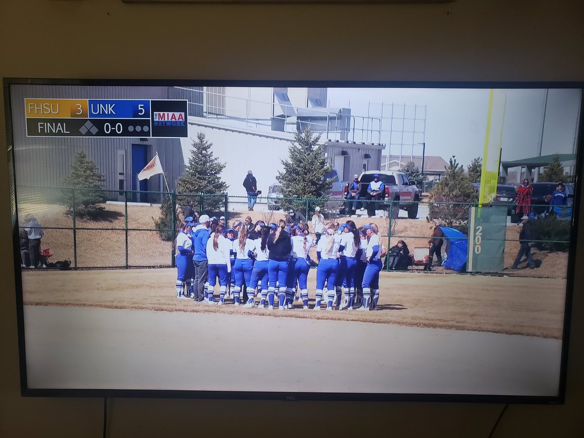 jeffbabl's tweet photo. A quick shoutout to the Lopervision crew yesterday. Three angles and replay. A 10/10 production for the red hot @UNKSoftball.
Special shoutout to Jeni, Josie, Kelsey, and @Mitch_on_Sports for their work. 
Also @alexhammeke and @Jon_Willis_ for the commentary. https://t.co/icqwNJWJZa