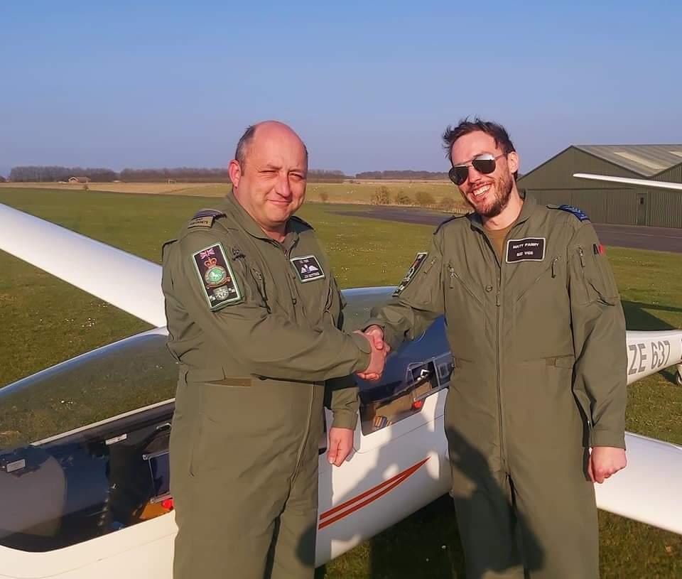 622VGS's tweet photo. Congratulations to Cpl Raif Gunton of 2491 Lyneham Sqn on completing his Gliding Scholarship with his first solo.
Also Congratulations to Sgt Matt Parry on completing his Grade 2 test and passing with flying colours.
#2FTS #aircadets #noordinaryhobby https://t.co/yC3okbNQ6s