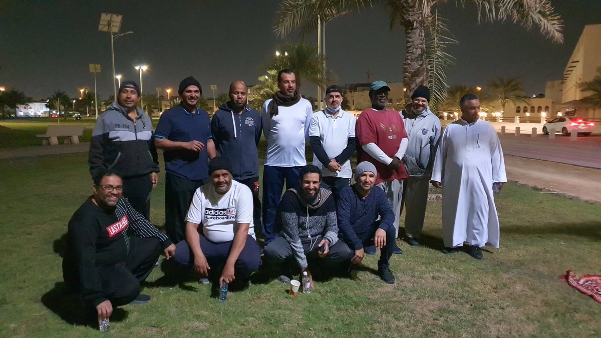 تمرين اليوم الاحد المجدول لفريق #مشاة_نخبة_الشرقية بمشاركة ١٥ عضوا وقطع مسافة ٥ كيلو في اجوا مفعمة بالحيوية والنشاط 
⁧#مشاة_السعودية⁩ 
⁧#مجموعات_المشي⁩
⁧#المشي_للصحة⁩ 
⁧#تعزيز_الصحة⁩
⁧#نهاية_أسبوع_نشطة⁩ 
#المشي_فجرا 
⁧#مجتمع_صحي_رياضي⁩